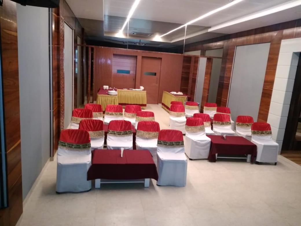 Hotel City Park, Solapur Sholapur Exterior foto