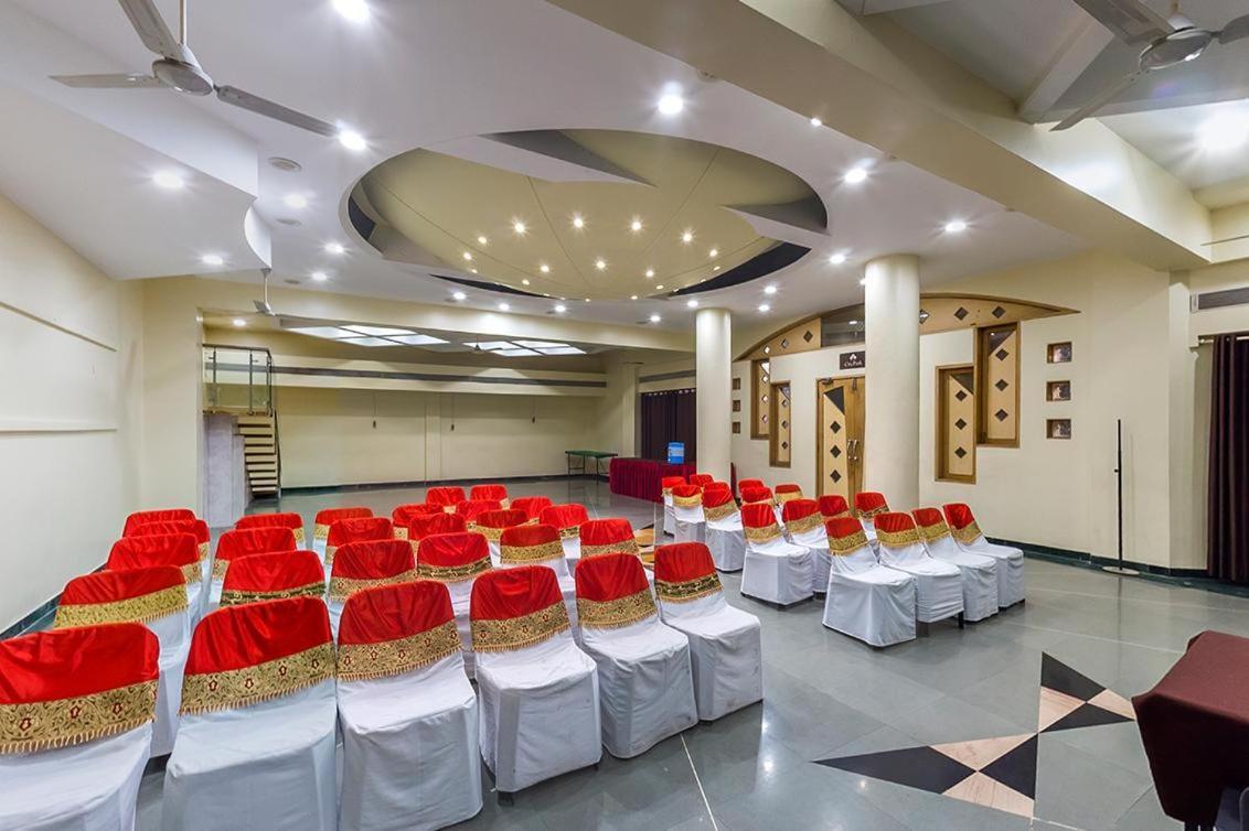 Hotel City Park, Solapur Sholapur Exterior foto