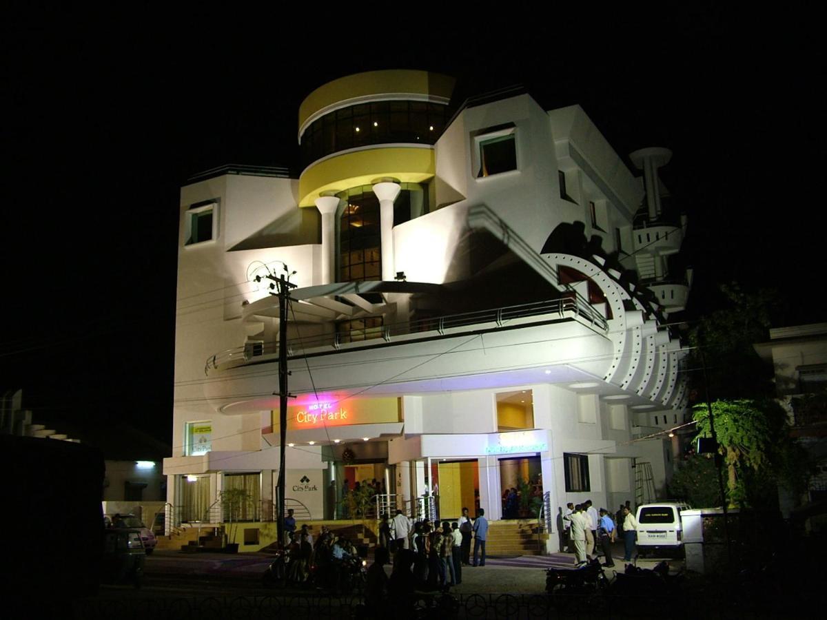 Hotel City Park, Solapur Sholapur Exterior foto